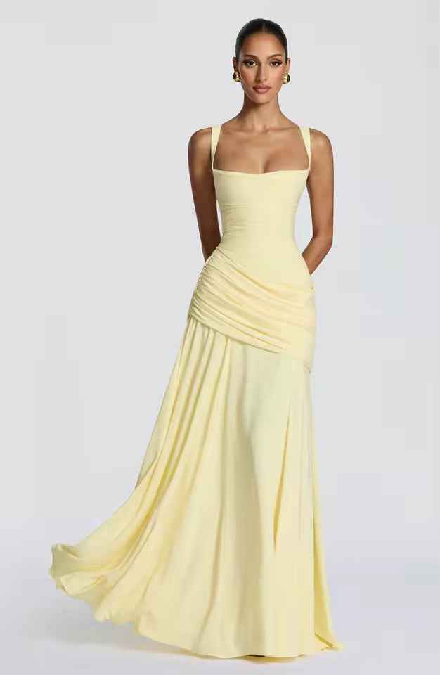 Maxi Dress : Maxi-robe longue femme - Décolleté cœur, fronces élégantes dans Jaune de Marche Lino