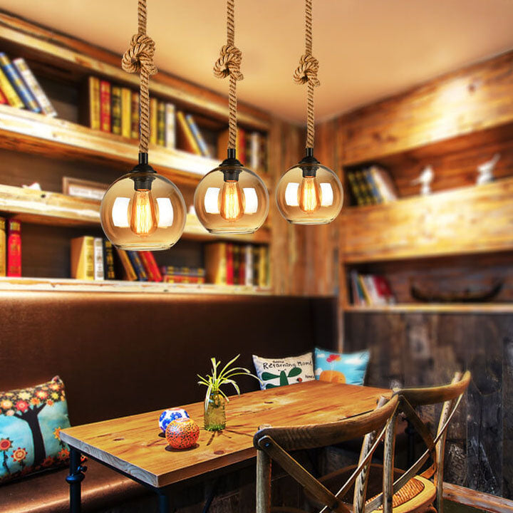 Pendants : Suspension Boule en Verre avec Corde de Chanvre - Design Vintage dans de Roselva