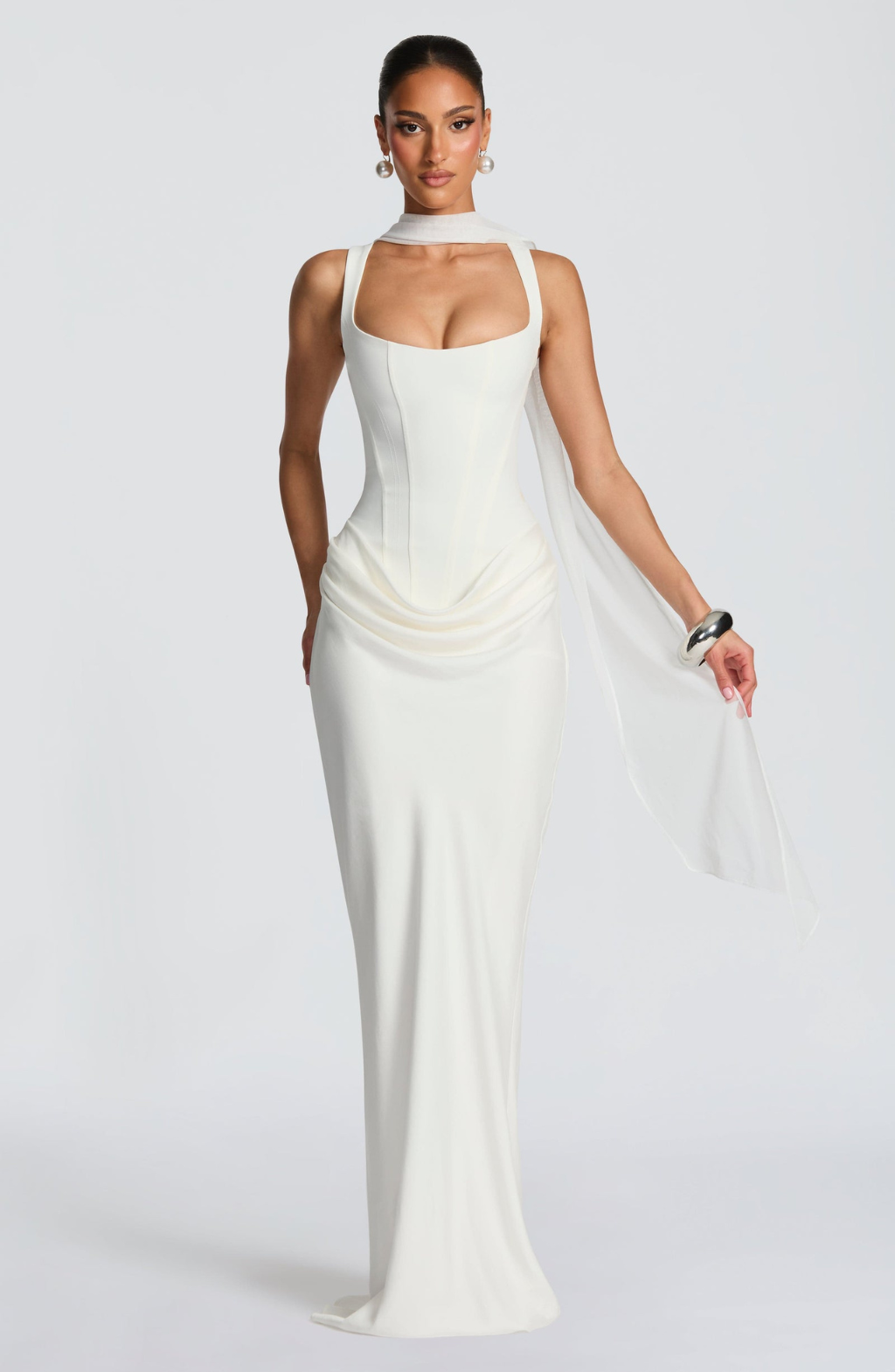 Sanduhr-Langes Kleid — Geformte Silhouette, müheloser Stil