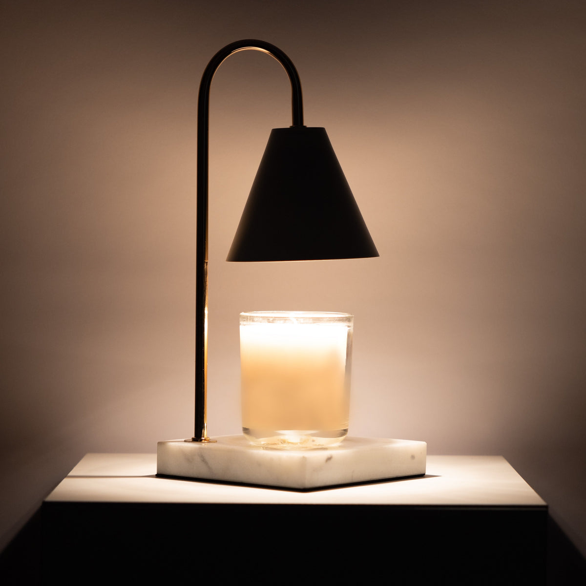 : Lampe Chauffe-Bougie en Marbre dans de Marche Lino
