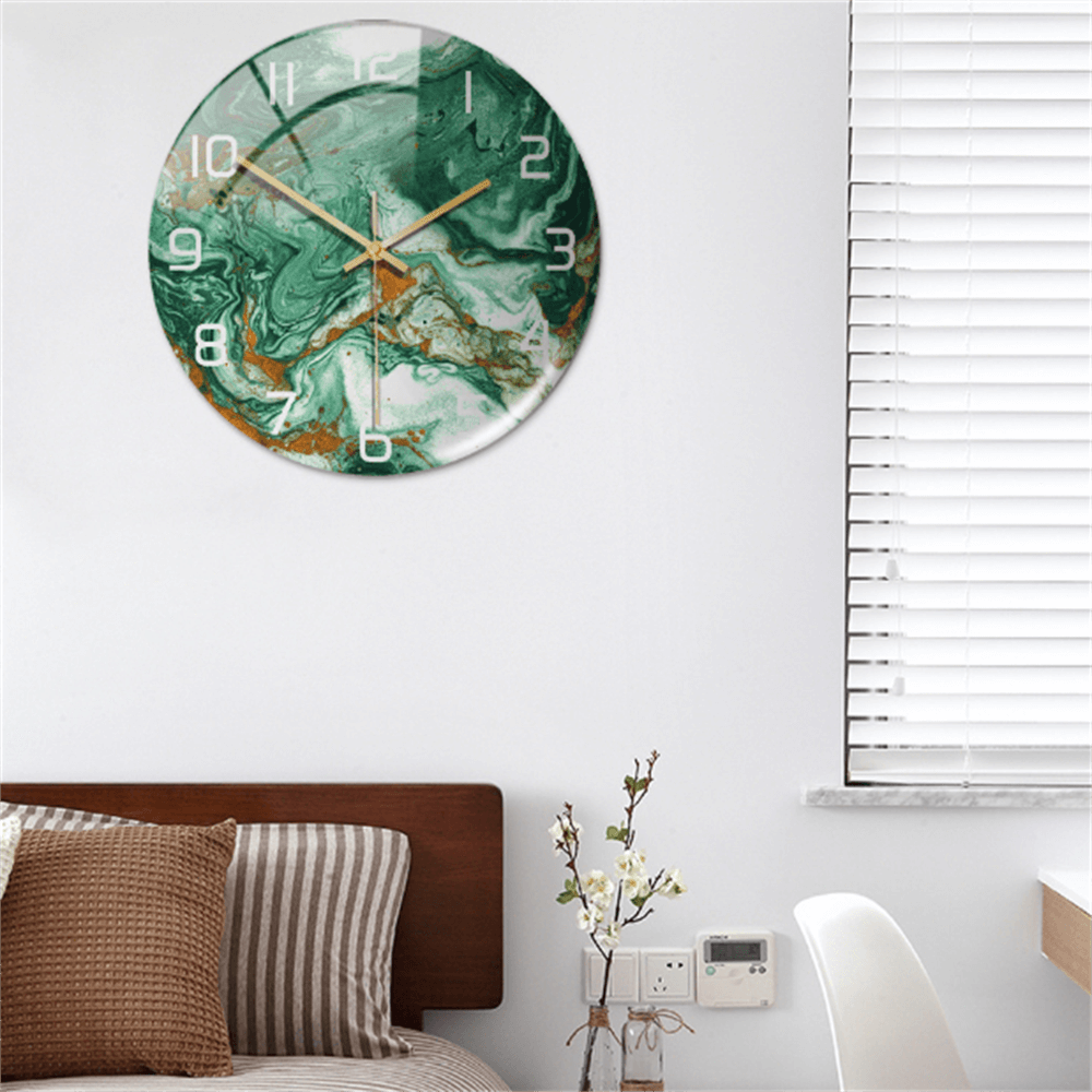 Wall Clocks : Horloge Murale Silencieuse Ø30cm, Effet Marbre Blanc Luxe Moderne pour Salon/Bureau dans de Marche Lino