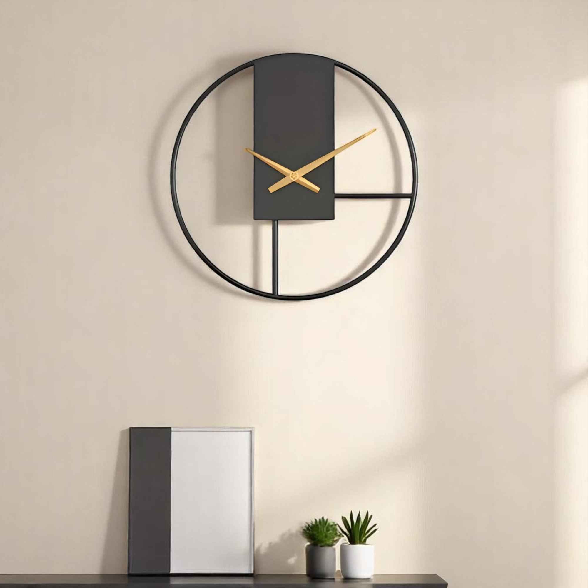 Horloges murales : Horloge Murale Design Métallique Accessoires De Maison dans de Marche Lino