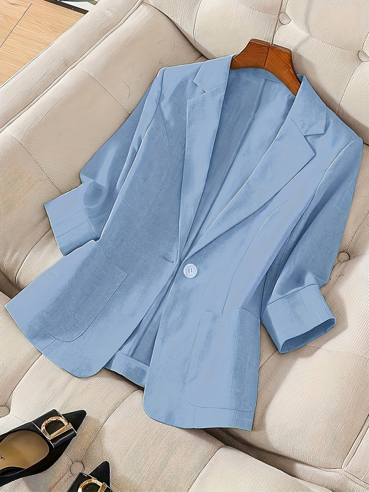 Jackets : Blazer Léger Femme à Boutonnage Simple dans Bleu de Roselva