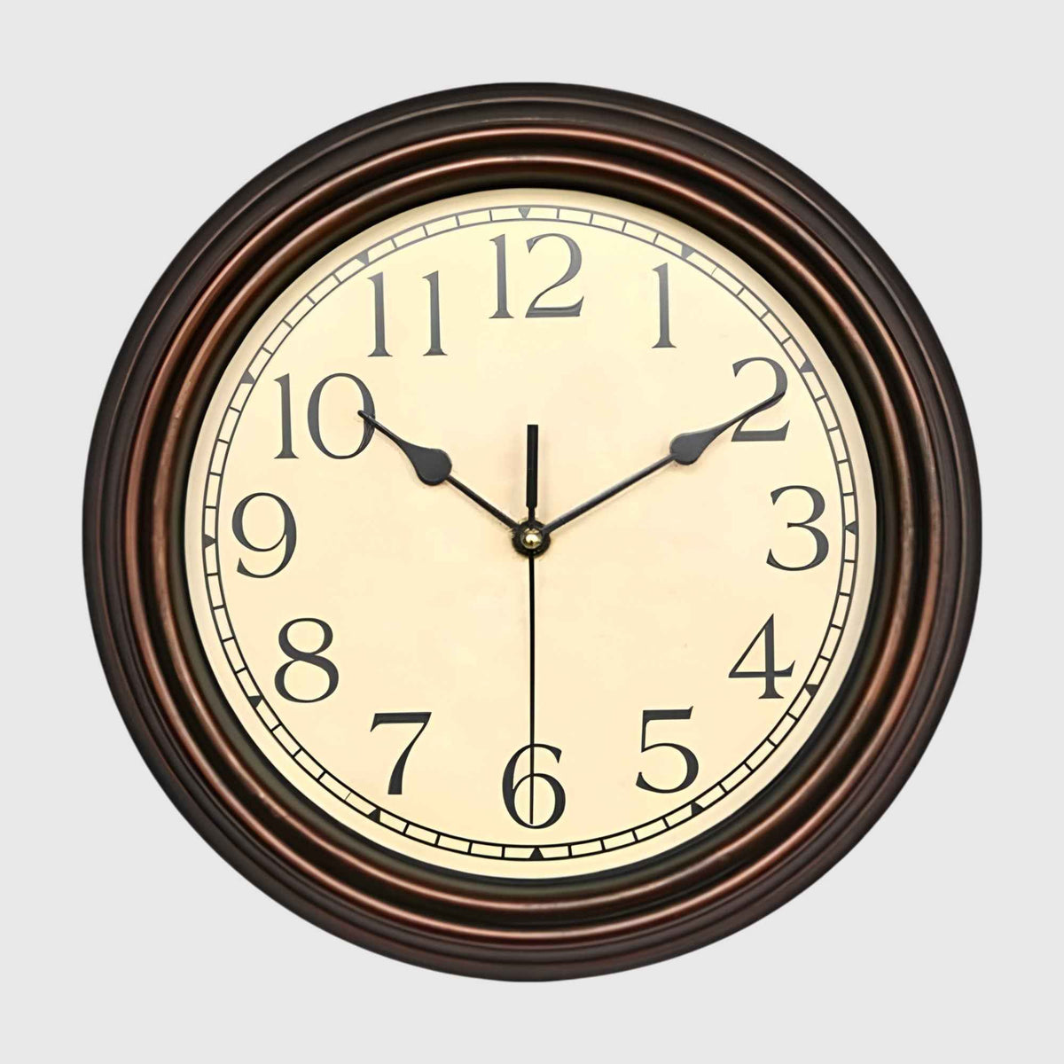 Horloges murales : Horloge Murale Rétro Bois Accessoires De Maison dans de Marche Lino