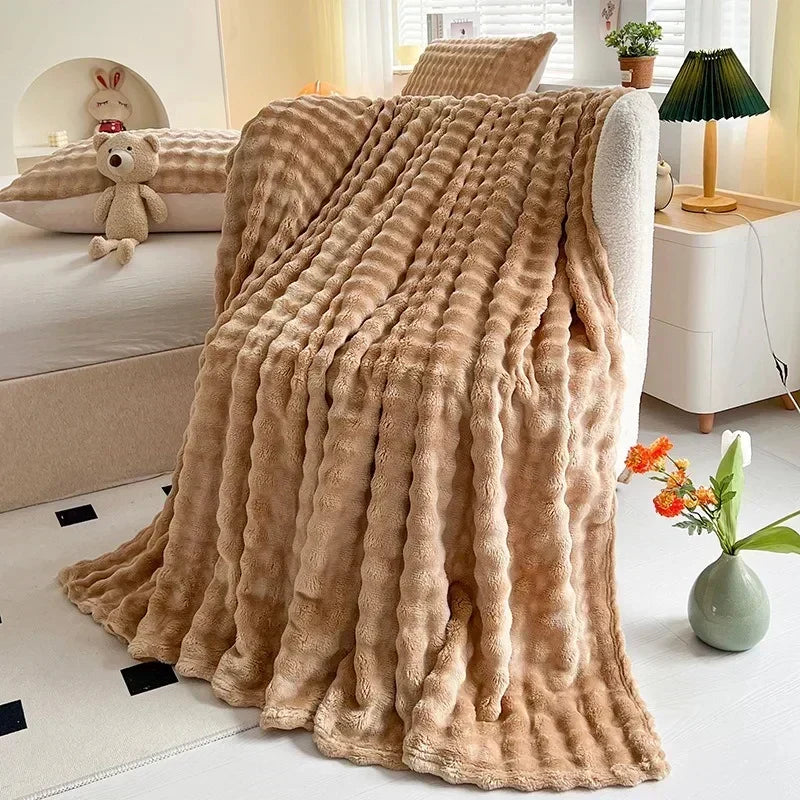 Huis en tuin > Linnengoed > Beddengoed > Dekens : Plaid Polaire Corail Texturé pour Canapé et Lit dans Marron de Roselva