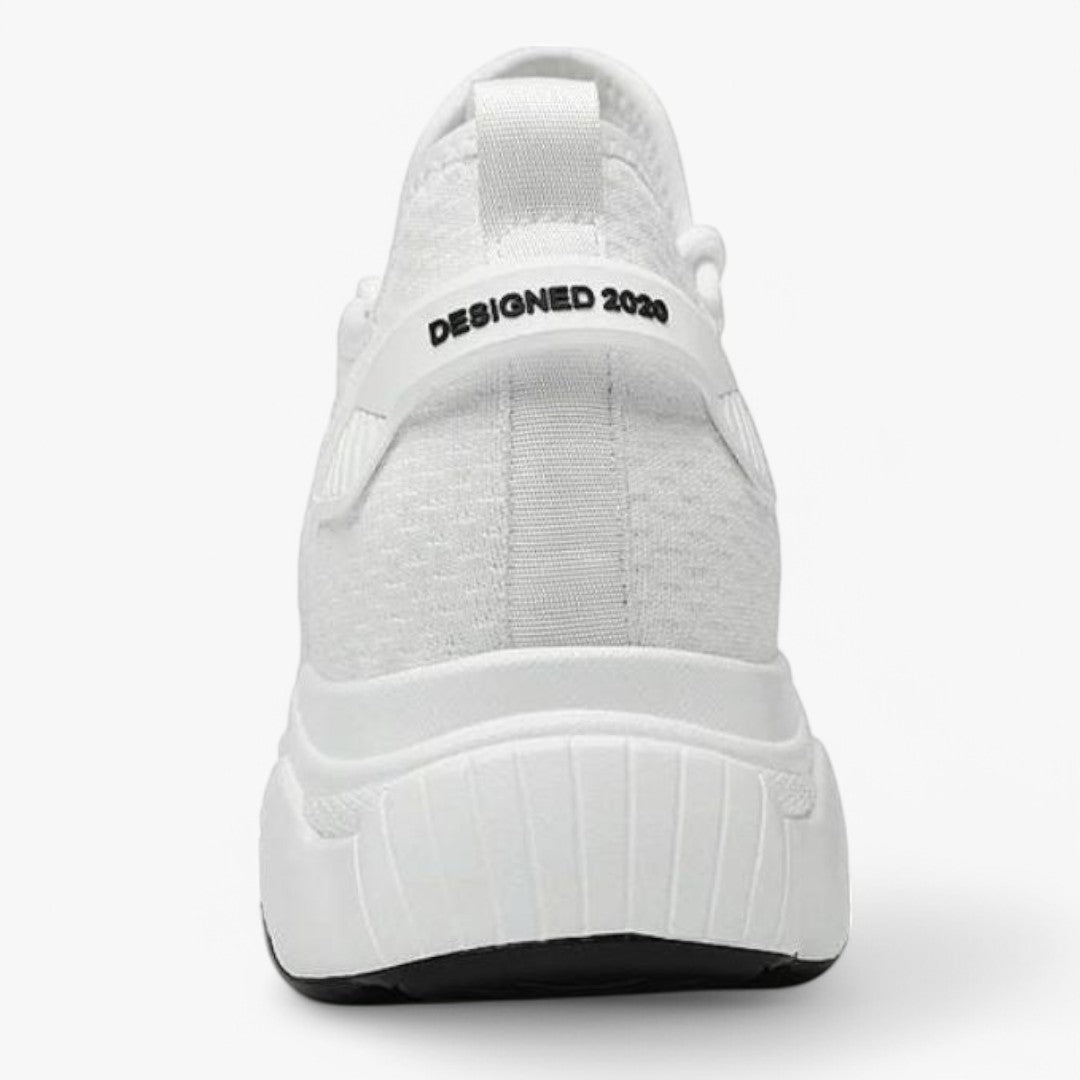 shoes : Daniel | Chaussures de course dans Blanc de Concept Odense