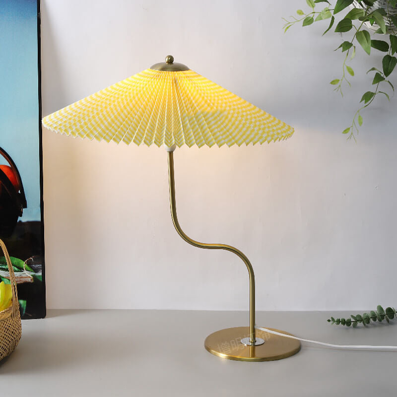 : Lampe de Table Plissée Rétro dans Jaune à Carreaux de Marche Lino