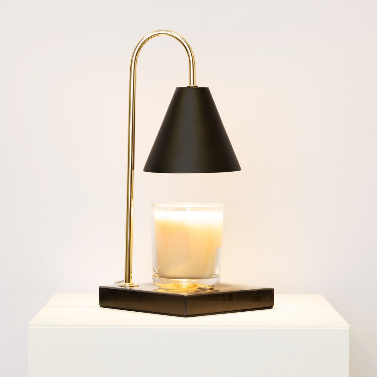 : Lampe Chauffe-Bougie en Marbre dans de Marche Lino