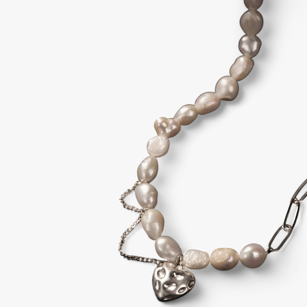 Collier Asymétrique Femme Hartparel en Laine, Design Moderne et Élégant