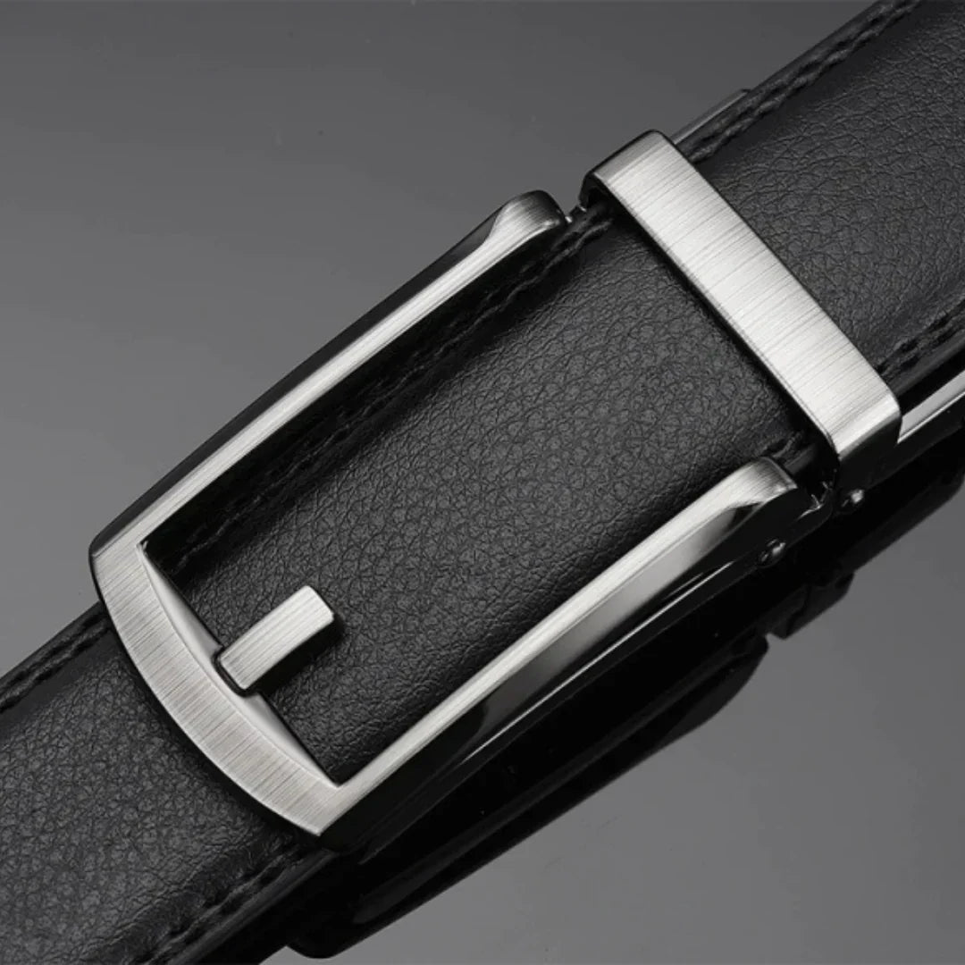 Cintura Uomo PremierBelt – Pelle Nera Senza Buchi Regolabile