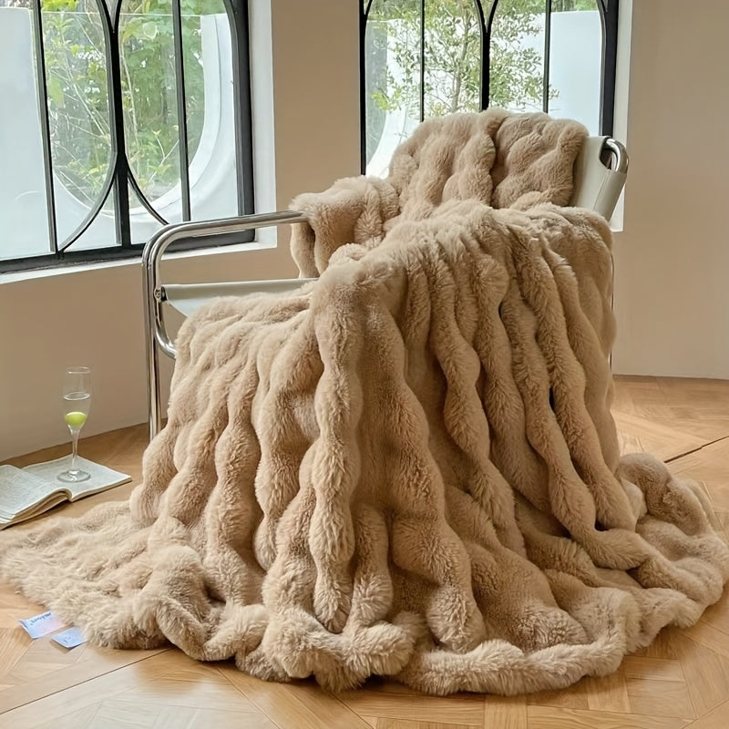 : Plaid Polaire Texture Bulle dans Beige de Marche Lino