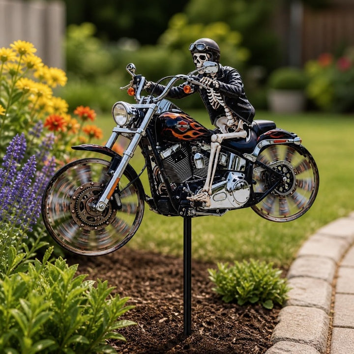 Éolienne de Jardin Motard Crâne sur Moto