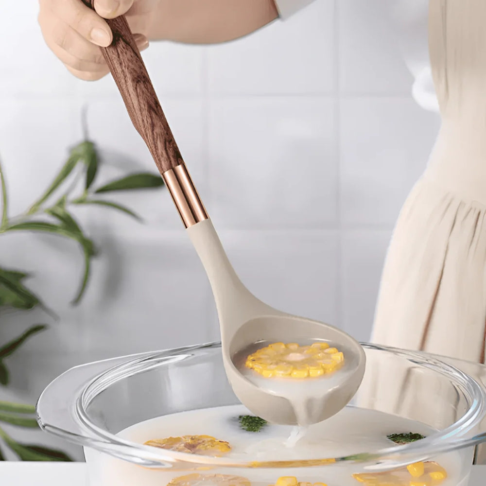 Cooking Utensils : Set ustensiles cuisine silicone 10 pièces, poignées confortables dans de Casa & Beyond