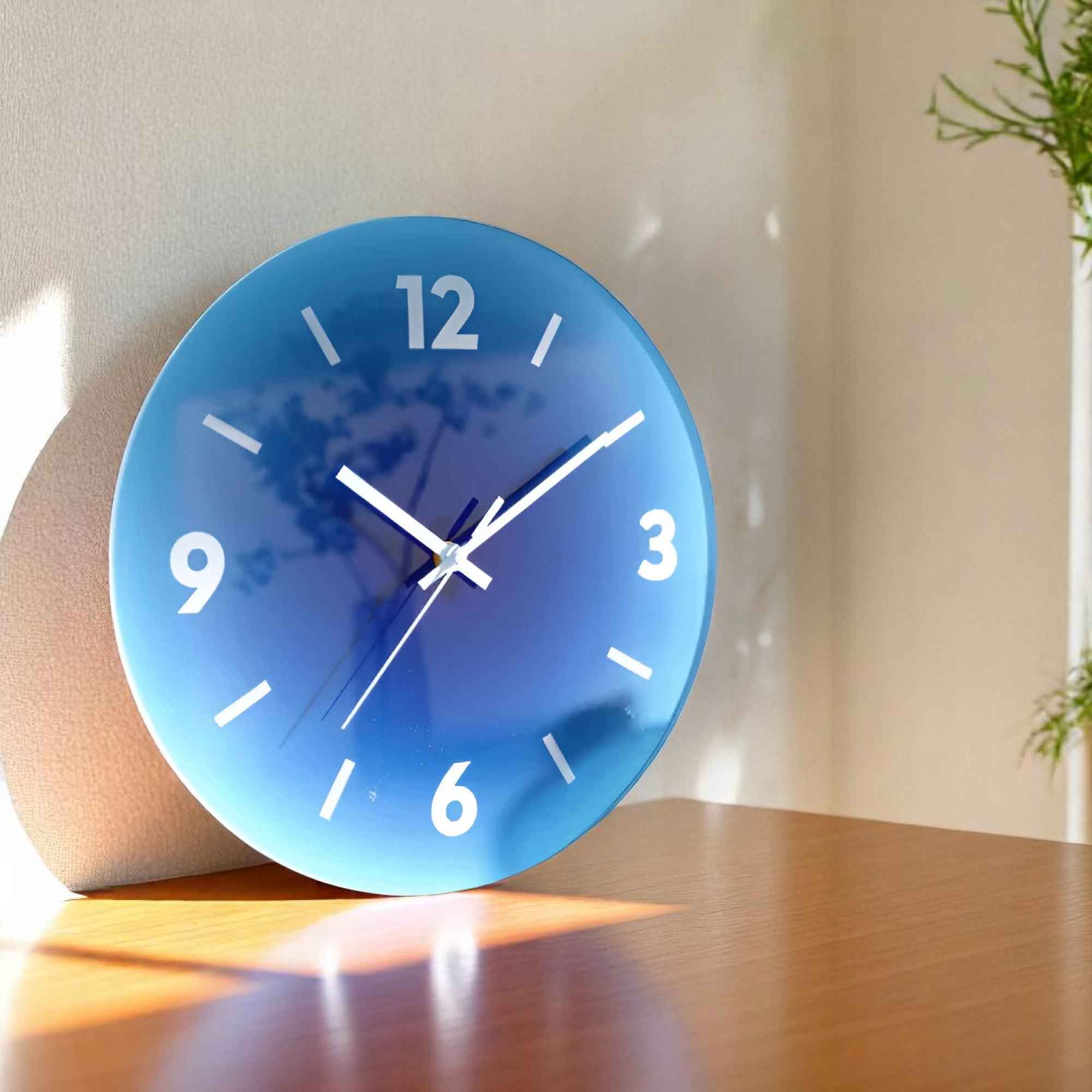 Horloges murales : Horloge Murale Design Silencieuse en Verre Rond Moderne pour Salon/Cuisine dans de Marche Lino