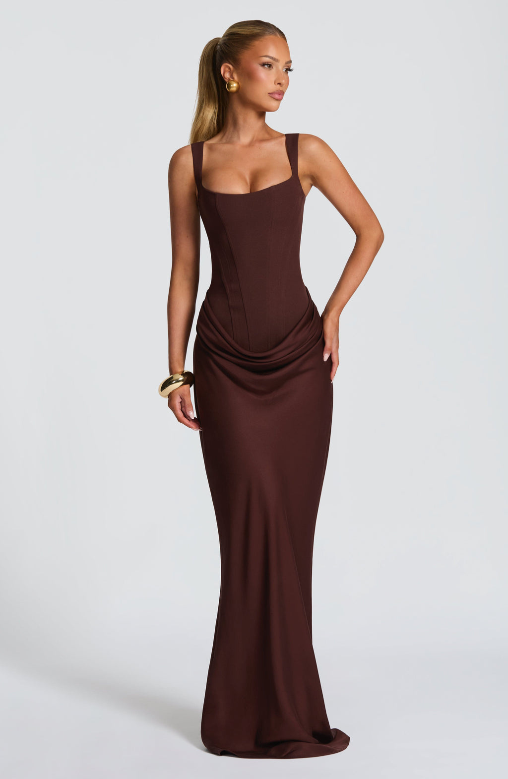 Sanduhr-Langes Kleid — Geformte Silhouette, müheloser Stil