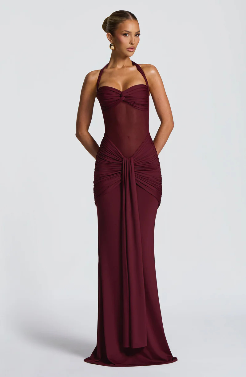 Meerjungfrauen-Sanduhr-Kleid — Verführerische Silhouette, zeitlos glamourös
