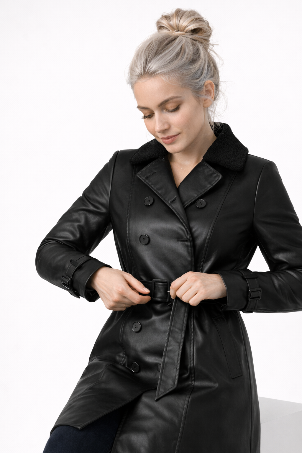 Veste Élégante en Cuir Noir pour Femme Haute Qualité Cuir