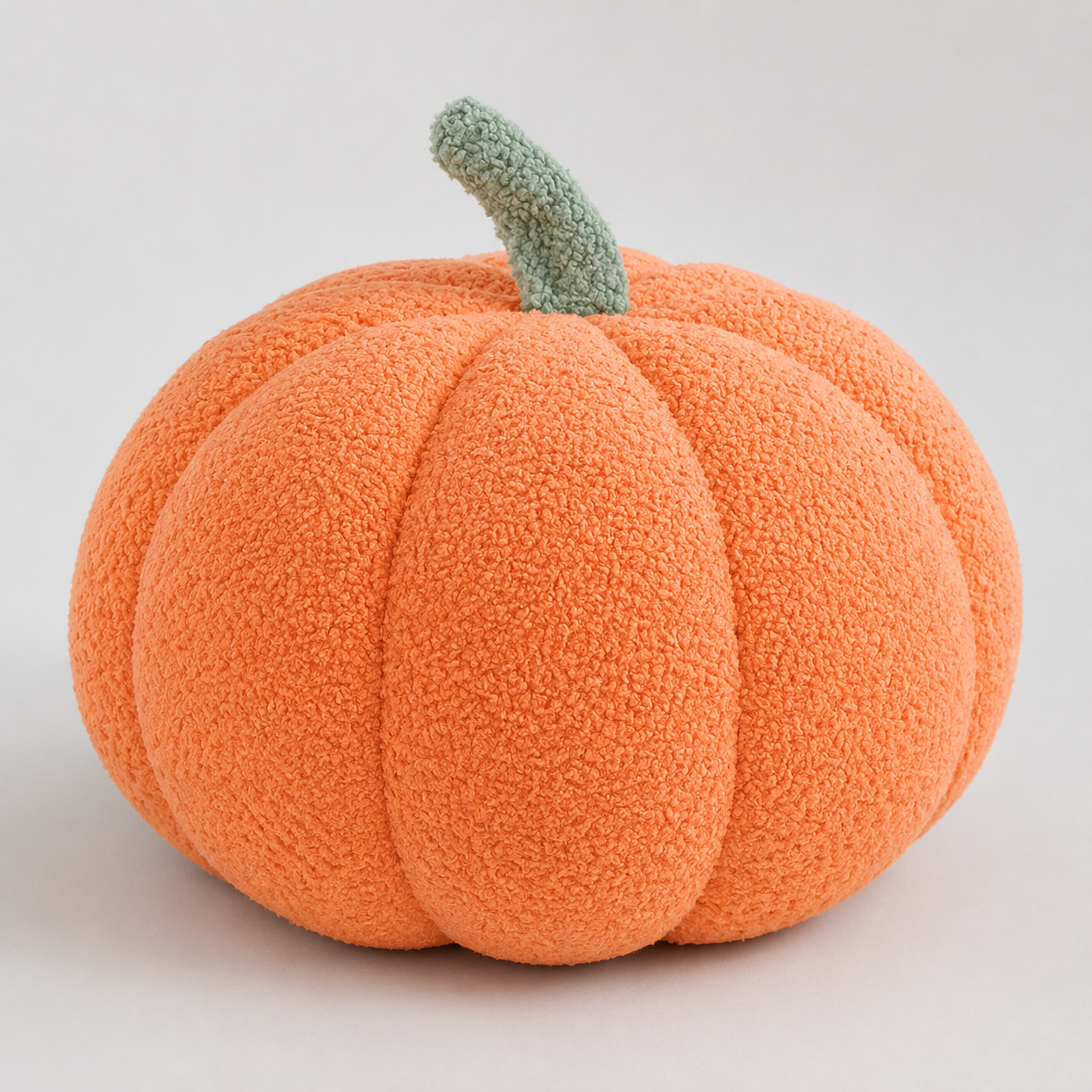 Gifts – Seasonal – Halloween : Coussin décoratif citrouille en peluche - Douce décoration d'automne et d'Halloween dans de Pantinoshop
