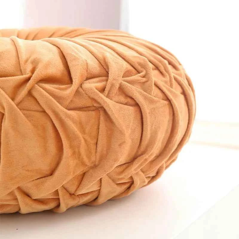 Coussins décoratifs : Coussin Rond Plissé 3D en Velours - 3 Cm dans de Marche Lino