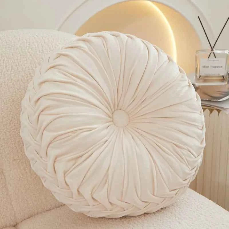 Coussins décoratifs : Coussin Rond Plissé 3D en Velours - 3 Cm dans de Marche Lino