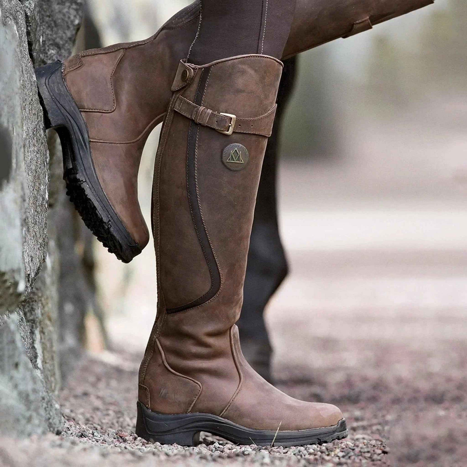 Bottes d'Équitation Hiver Femme: Cuir Imperméable, Chaleur & Robustesse