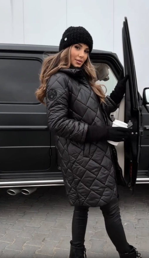 Doudoune Longue Femme Élégante Avec Capuche 2
