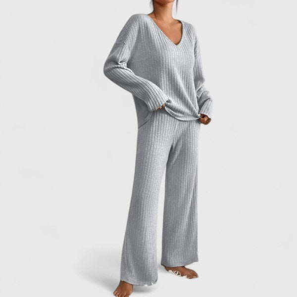 Tenues pour femmes : Ensemble Décontracté Femme en Tricot Tenues pour femmes dans Gris de Marche Lino