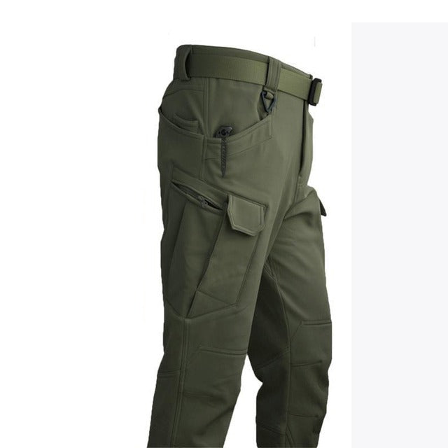 Kleding en accessoires > Kleding > Kledingsets : Ensemble Outdoor Homme - Veste d'Hiver Matelassée avec Capuche et Pantalon Cargo dans Pantalon Matelassé Vert de Roselva