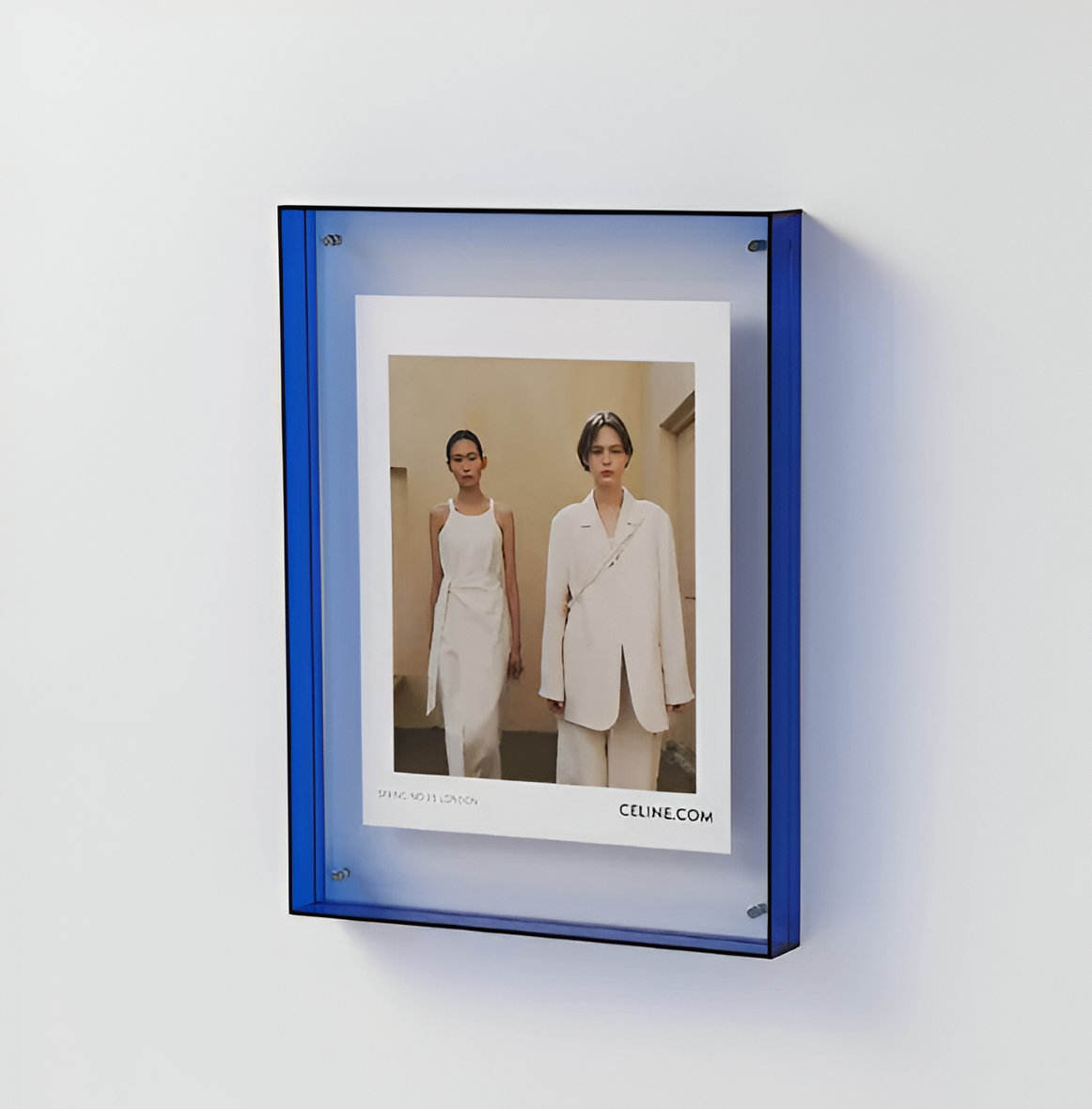 Seravina – pince à photos en acrylique élégante, moderne et minimaliste pour un design épuré