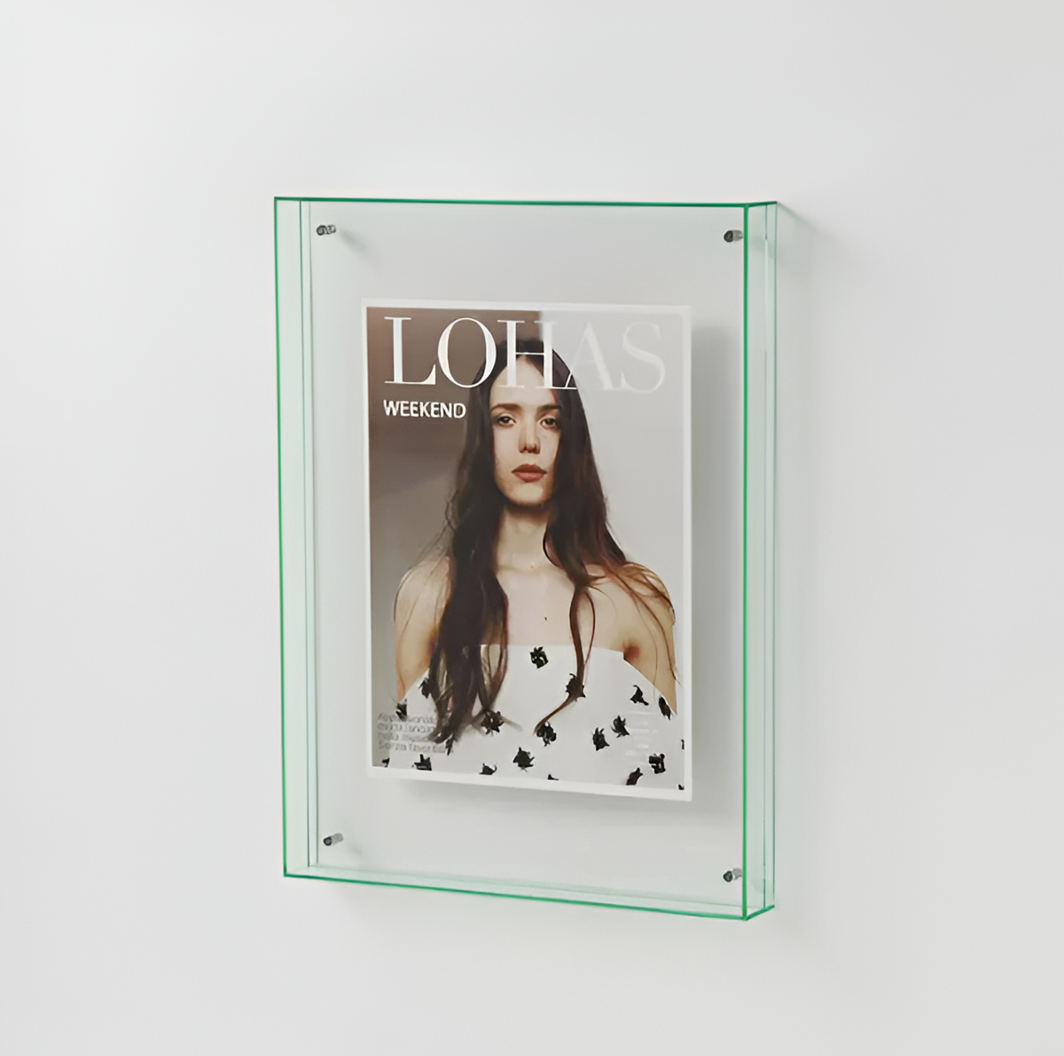 Photo Clip Frame : Pince photo acrylique transparente – Design moderne et minimaliste dans Vert clair de Marche Lino