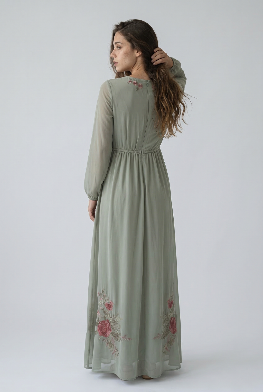 Robe longue femme imprimée florale en lin, élégante pour l'été et la plage.