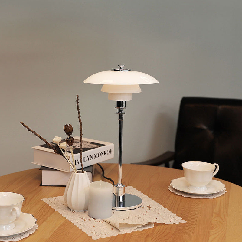 Lampe de table design danois moderne - Abat-jour superposé, LED