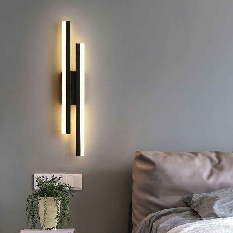 Wall Lamp : Applique Murale Moderne, Métal Wall Lamp Décor Intérieur Élégant dans de Marche Lino