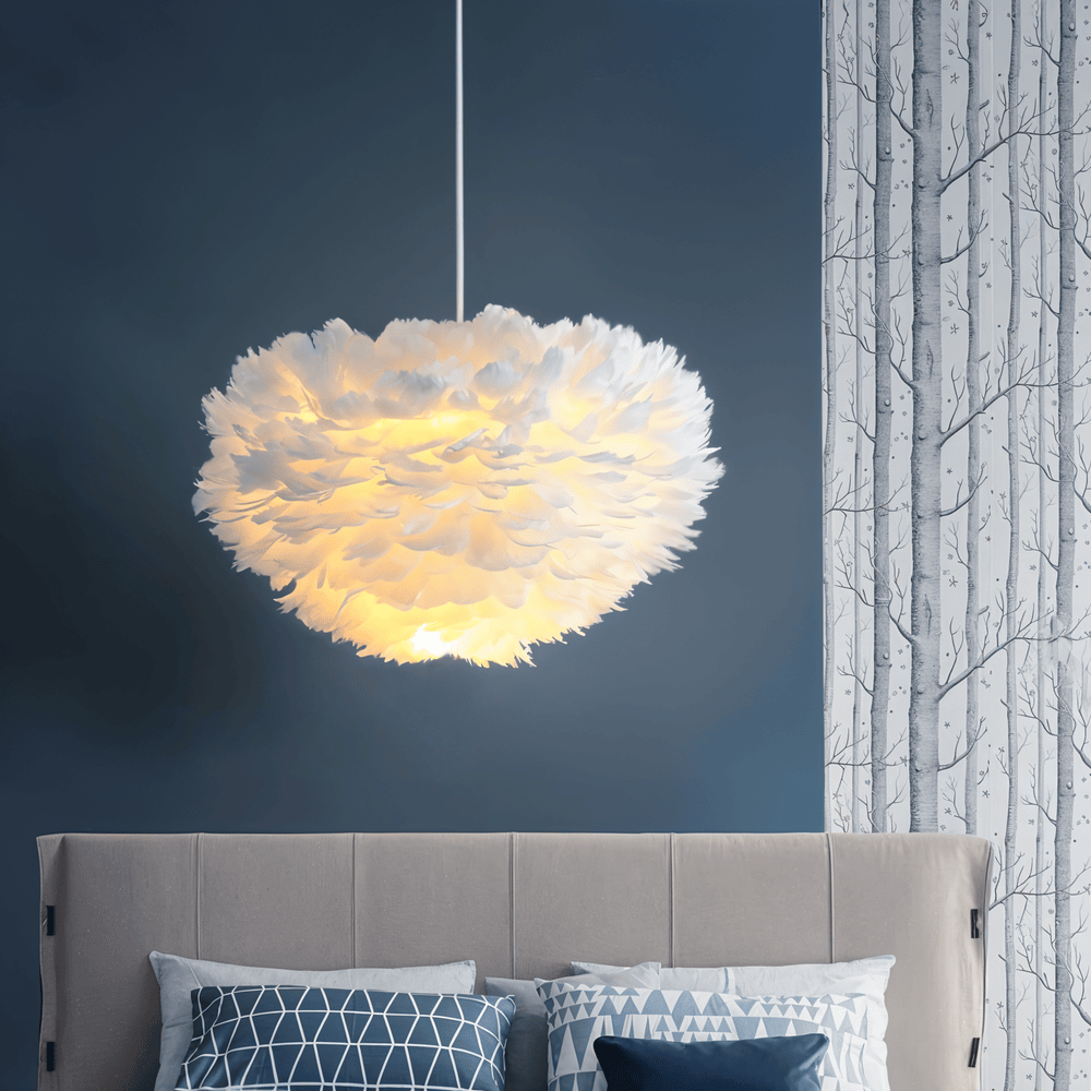 Pendant Light : Suspension Sphérique Plumetée dans de Marche Lino