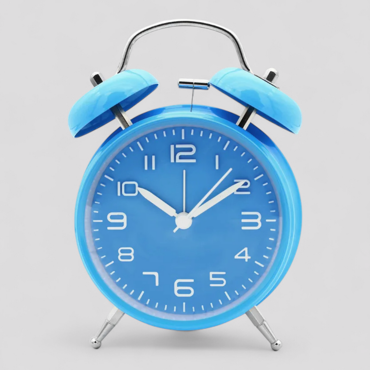 Horloges : Réveil Rétro Métal Lumineux Double Cloche - Alarme Forte Silencieuse Premium dans Bleu de Marche Lino