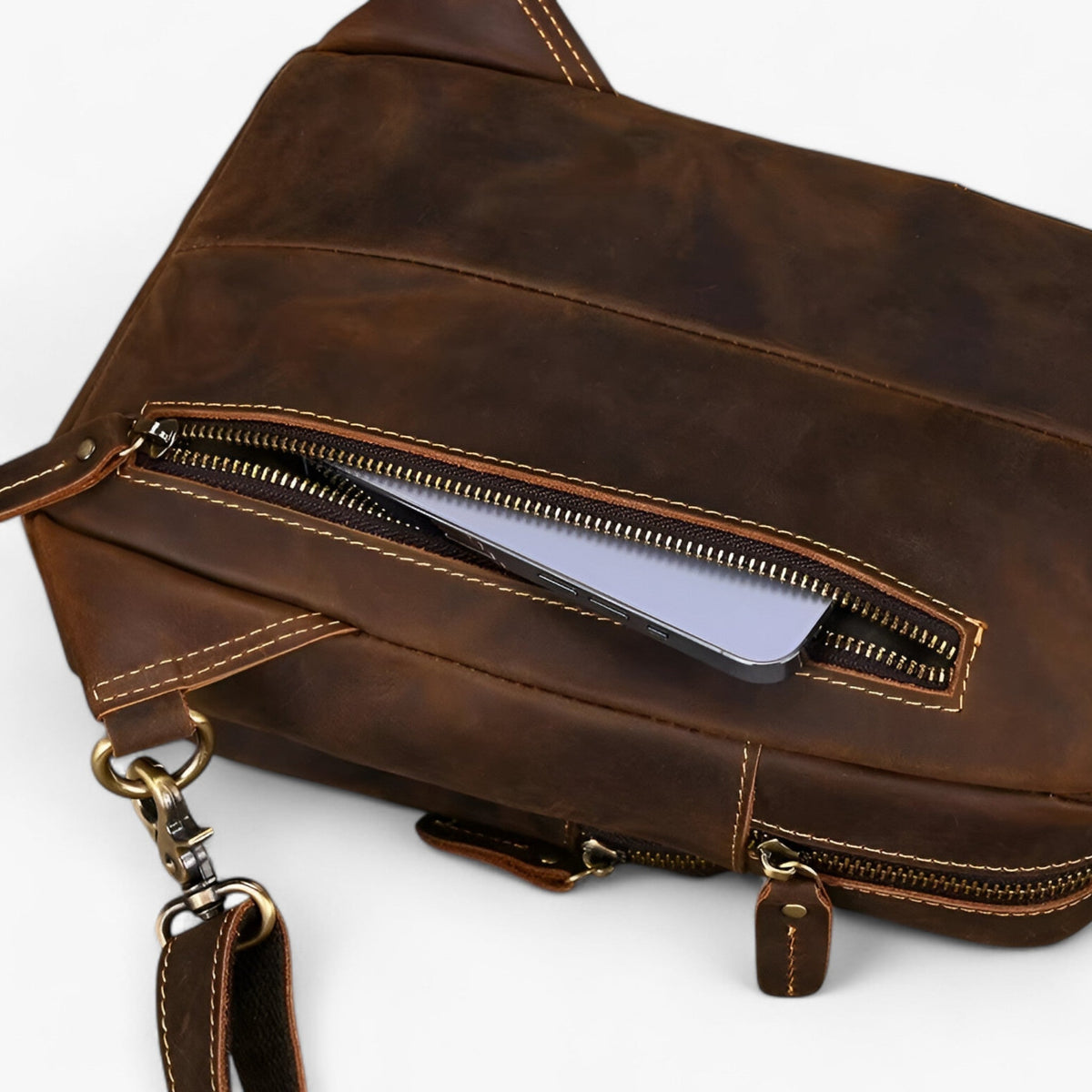 Bags : Sac Satchel Homme Porte-Tablette en Cuir Véritable dans de Roselva