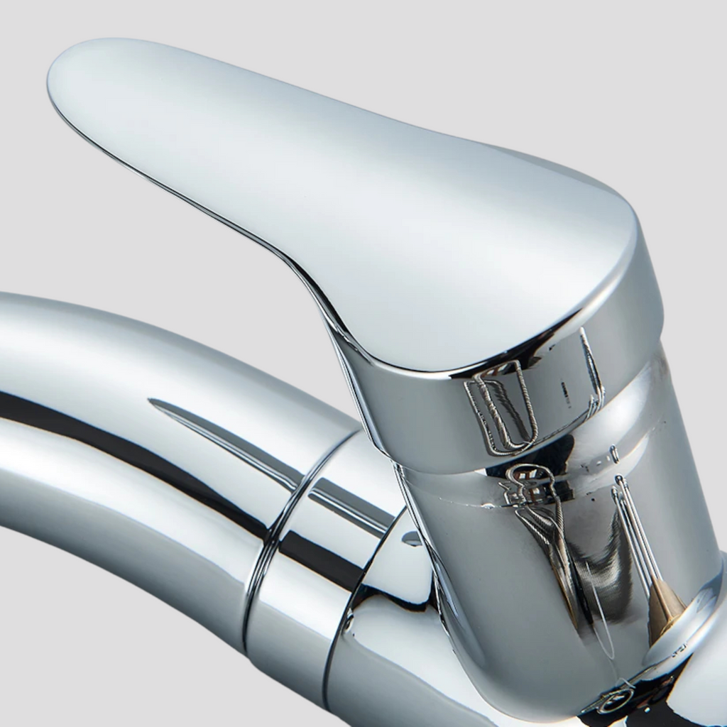 Robinet de Salle de Bain Chromé avec Bec Orientable