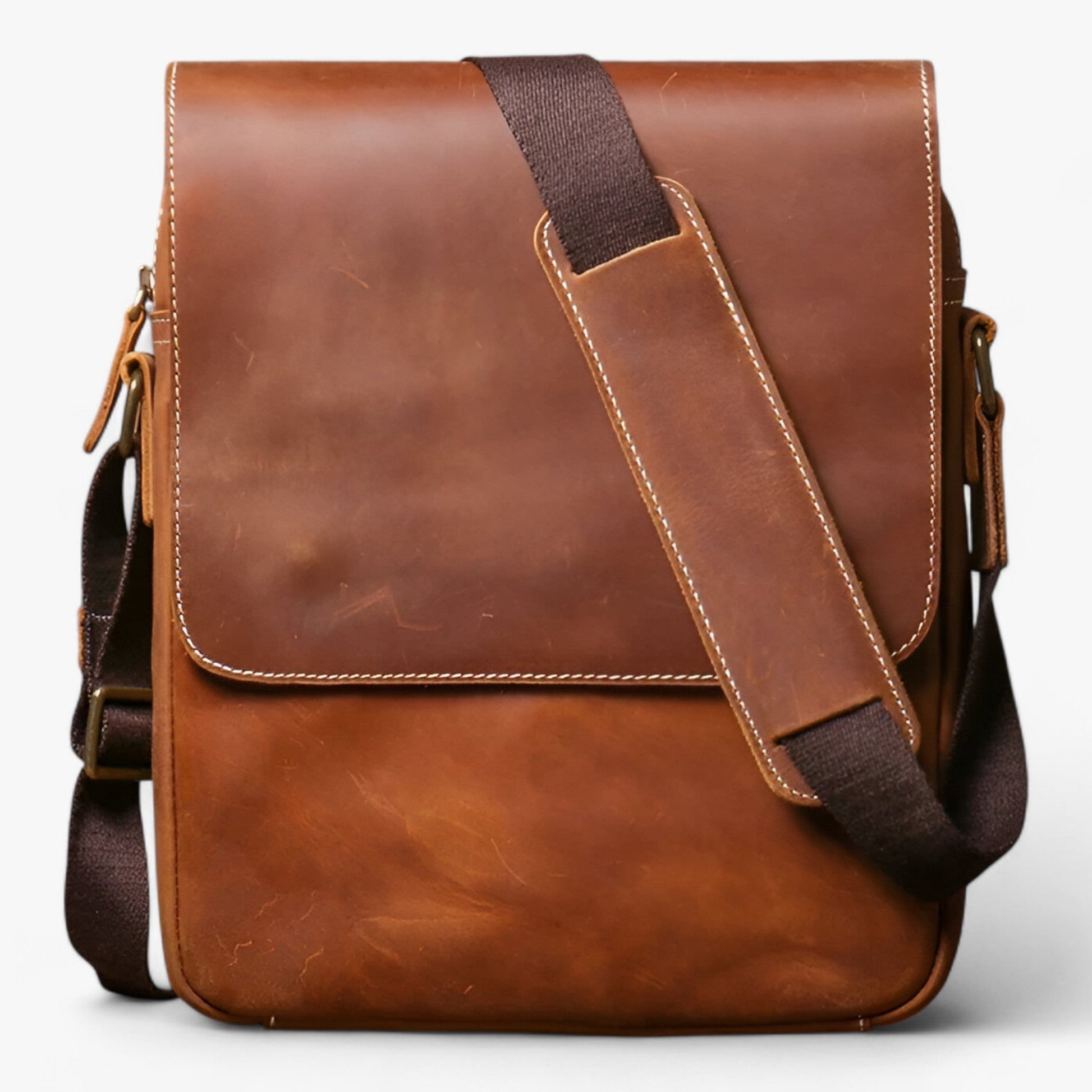 Bags : Sac à bandoulière - Compact et pour Femme dans Marron de Marche Lino