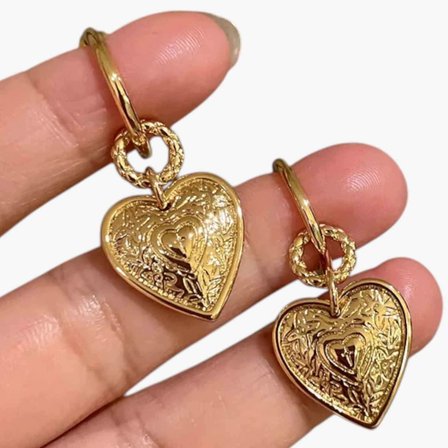 Martha | Eleganti orecchini a forma di cuore retrò - €25 : Boucles d'oreilles en forme de cœur rétro Femme dans de Marche Lino