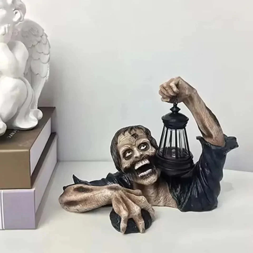 Home & Garden > Decor > Artwork > Sculptures & Statues : Figure de Zombie de Jardin avec Lanterne - Décoration d'Halloween en Résine dans de Marche Lino
