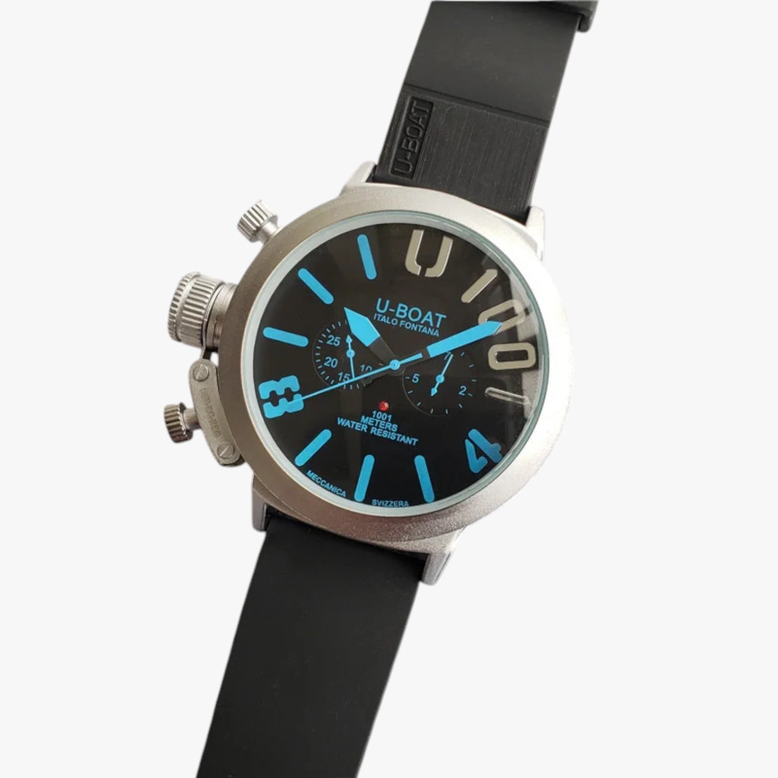 Montre de sport en acier avec bracelet en silicone Homme