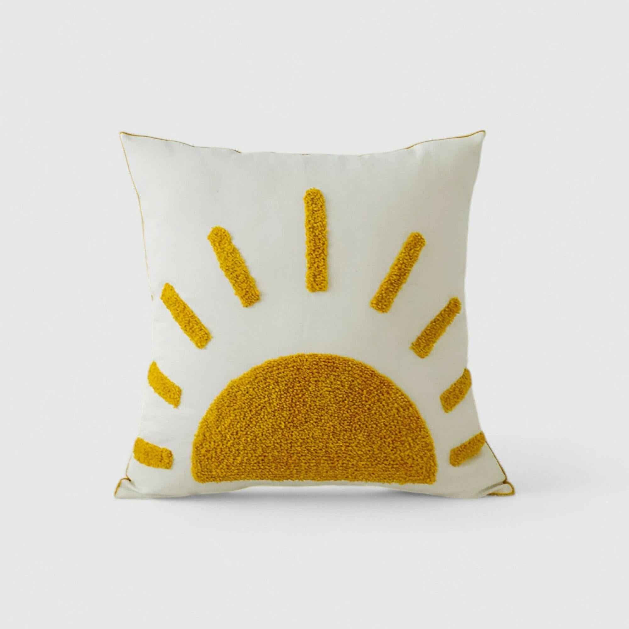 Housses de coussin : Housse de Coussin Jaune en Coton avec Motif dans de Marche Lino