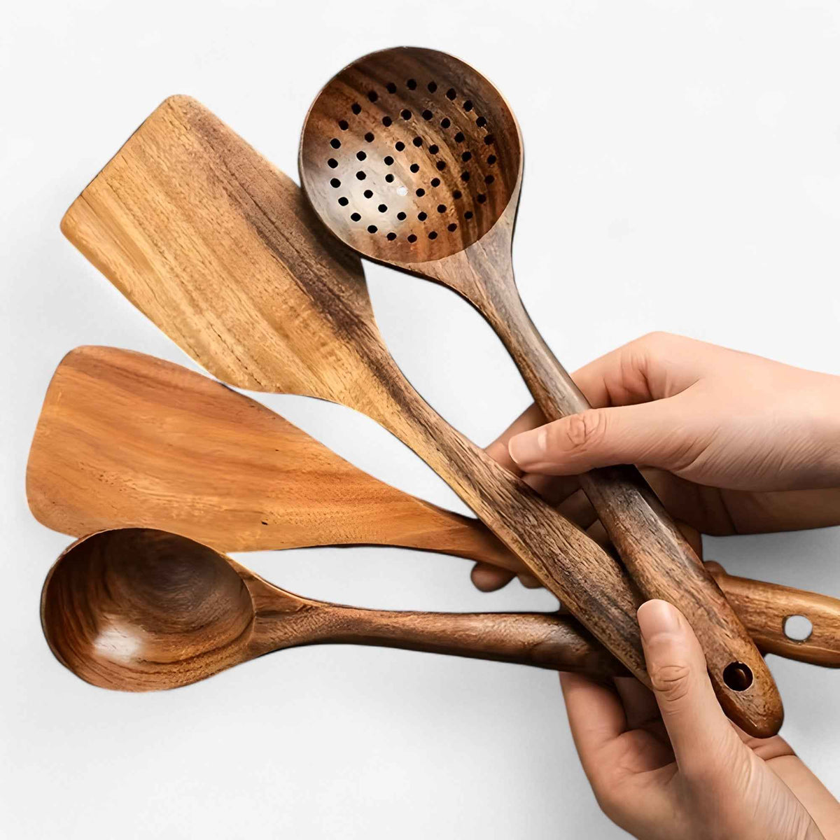 Kitchen Utensil Set : Ensemble de Cuisine en Bois dans de Marche Lino