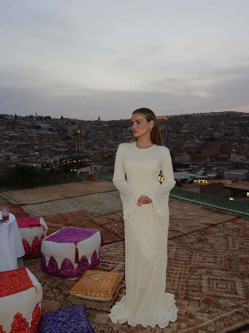 Maxi Dress : Robe Marla - Élégance Sans Effort pour Toutes les Occasions dans de Marche Lino