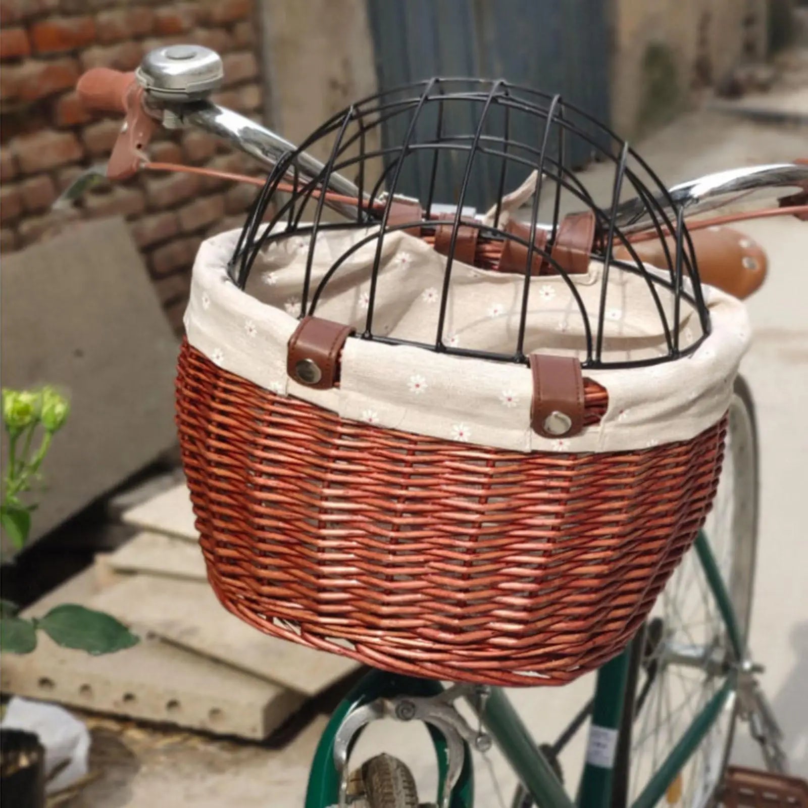 Panier de vélo avant en osier pour petits chiens avec grille de sécurité amovible