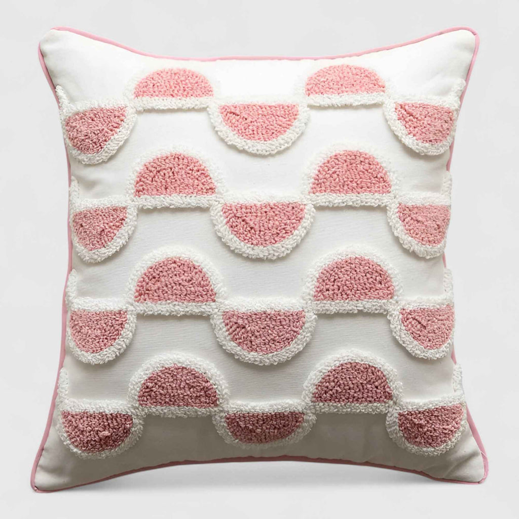 Coussins et Oreillers : Coussin décoratif rose velours capitonné pour un décor élégant dans 04 45x45cm de Marche Lino