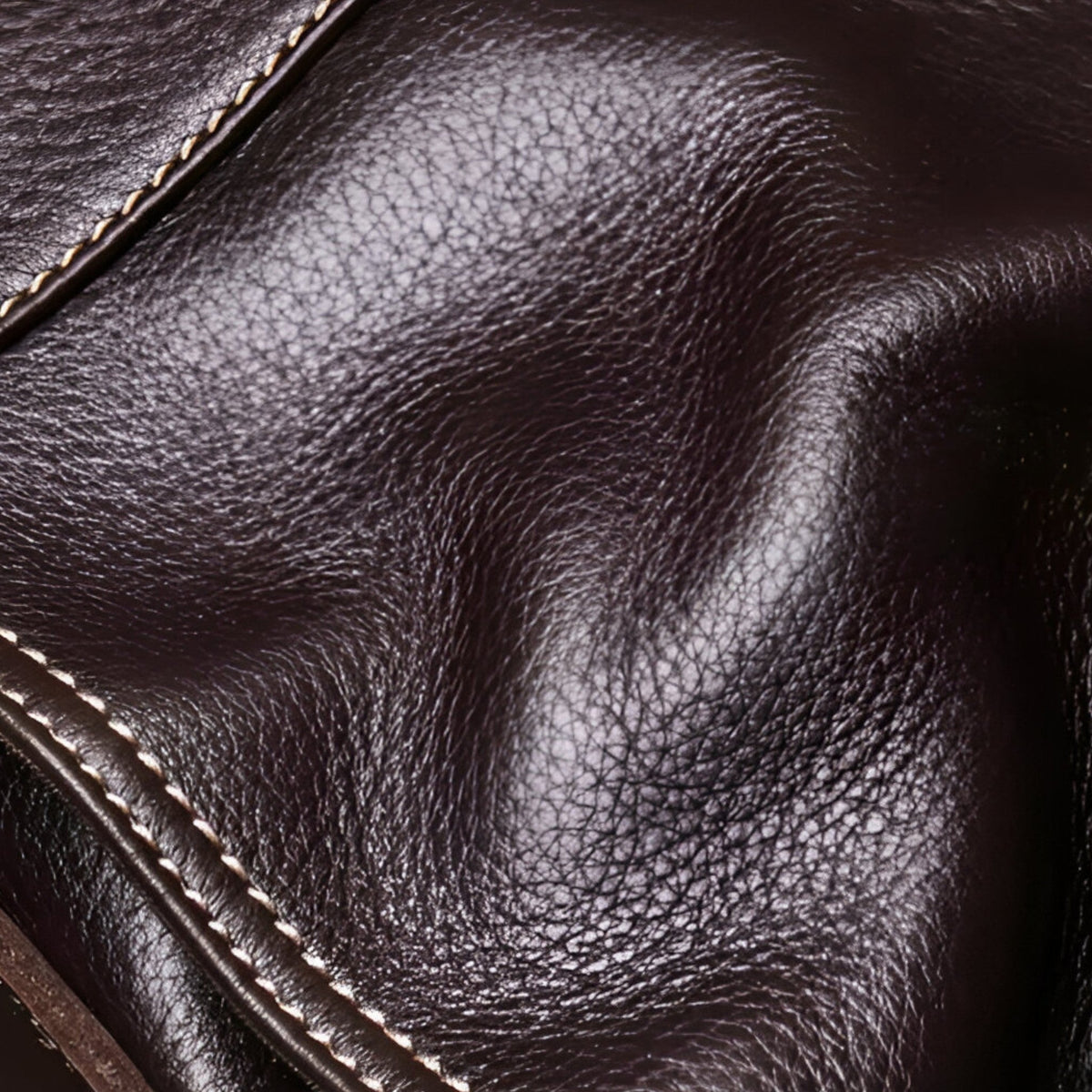 Bags : Sac Messenger Bandoulière en Cuir Intemporel et Robuste dans de Roselva