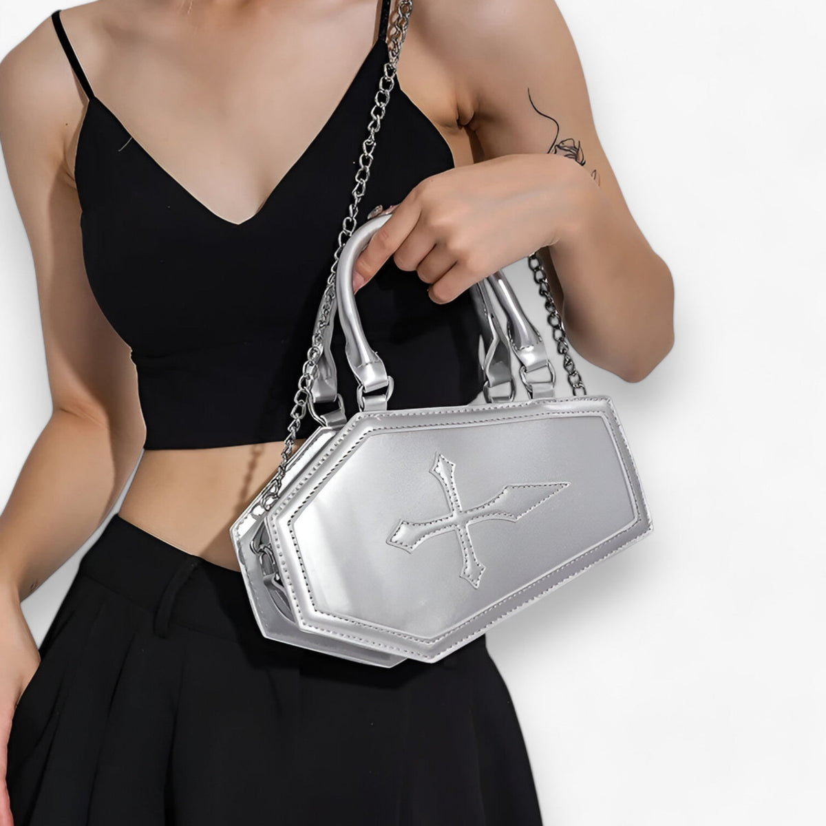 Handbag : Sac à Main Gothique en Forme de Cercueil avec Chaîne pour Halloween dans de Marche Lino