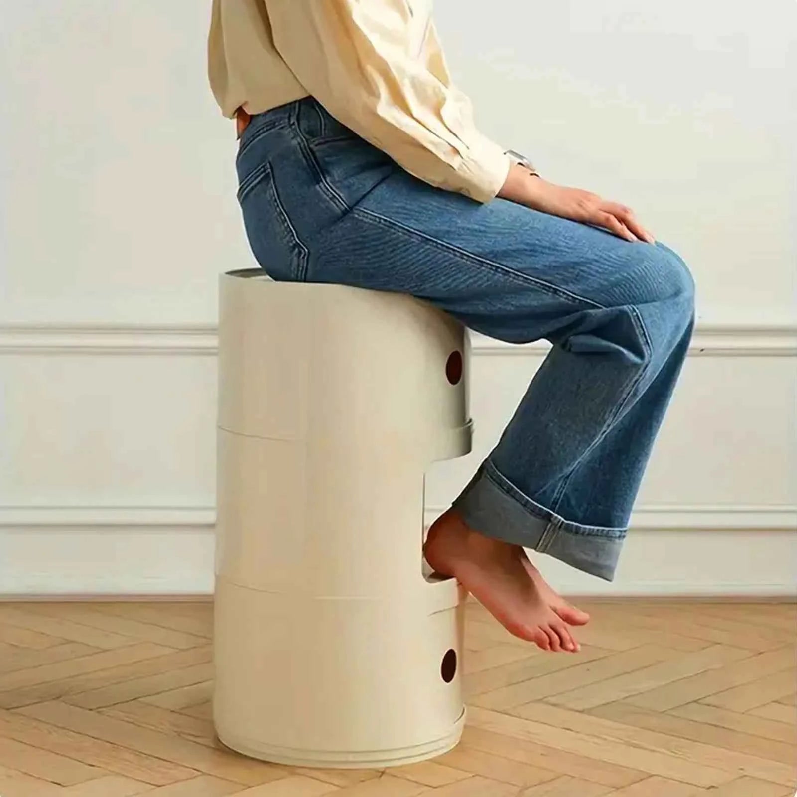 Table de Chevet Ronde Pratique en Plastique