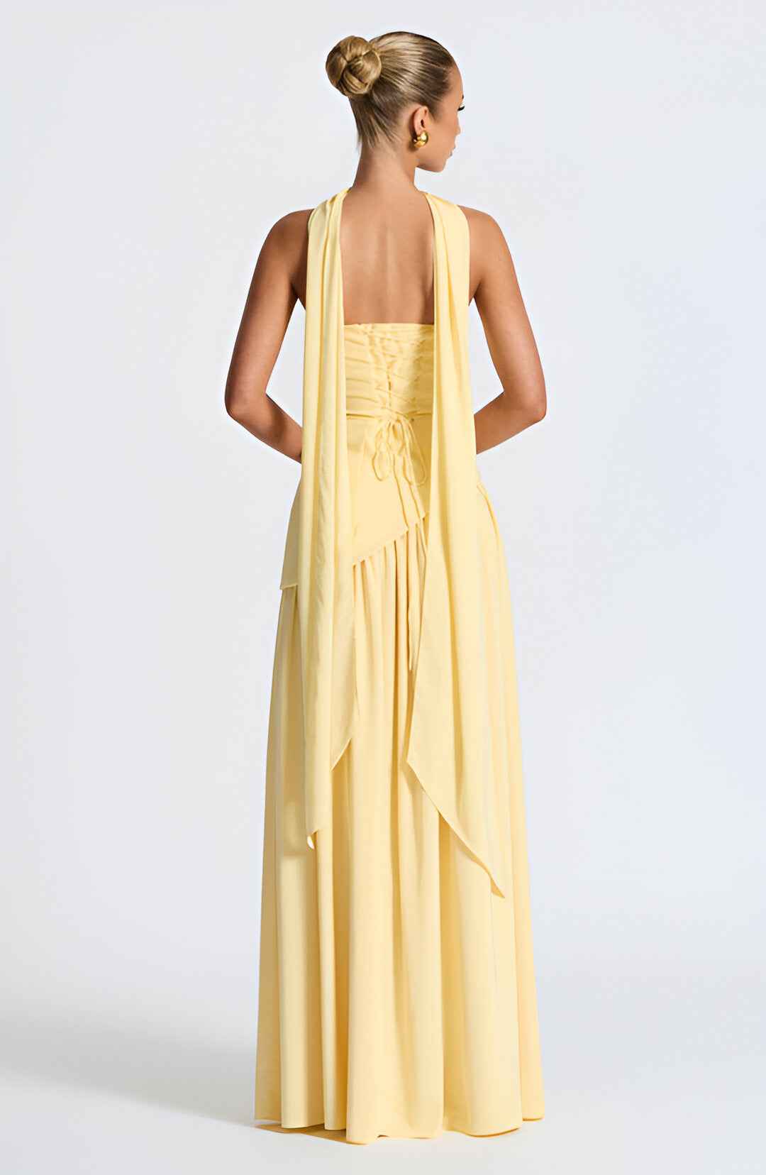 Maxi Dress : Robe Longue Tessa Femme - Coupe Fluide Dos Plongeant Bretelles Fines dans de Marche Lino